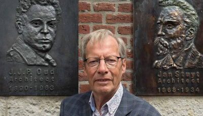 Onthulling plaquette Jan Stuyt